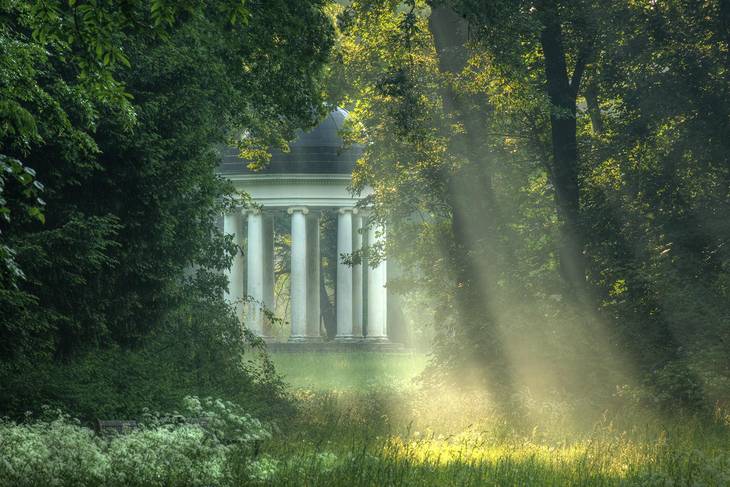 ionischer tempel im Gartenreich dessau