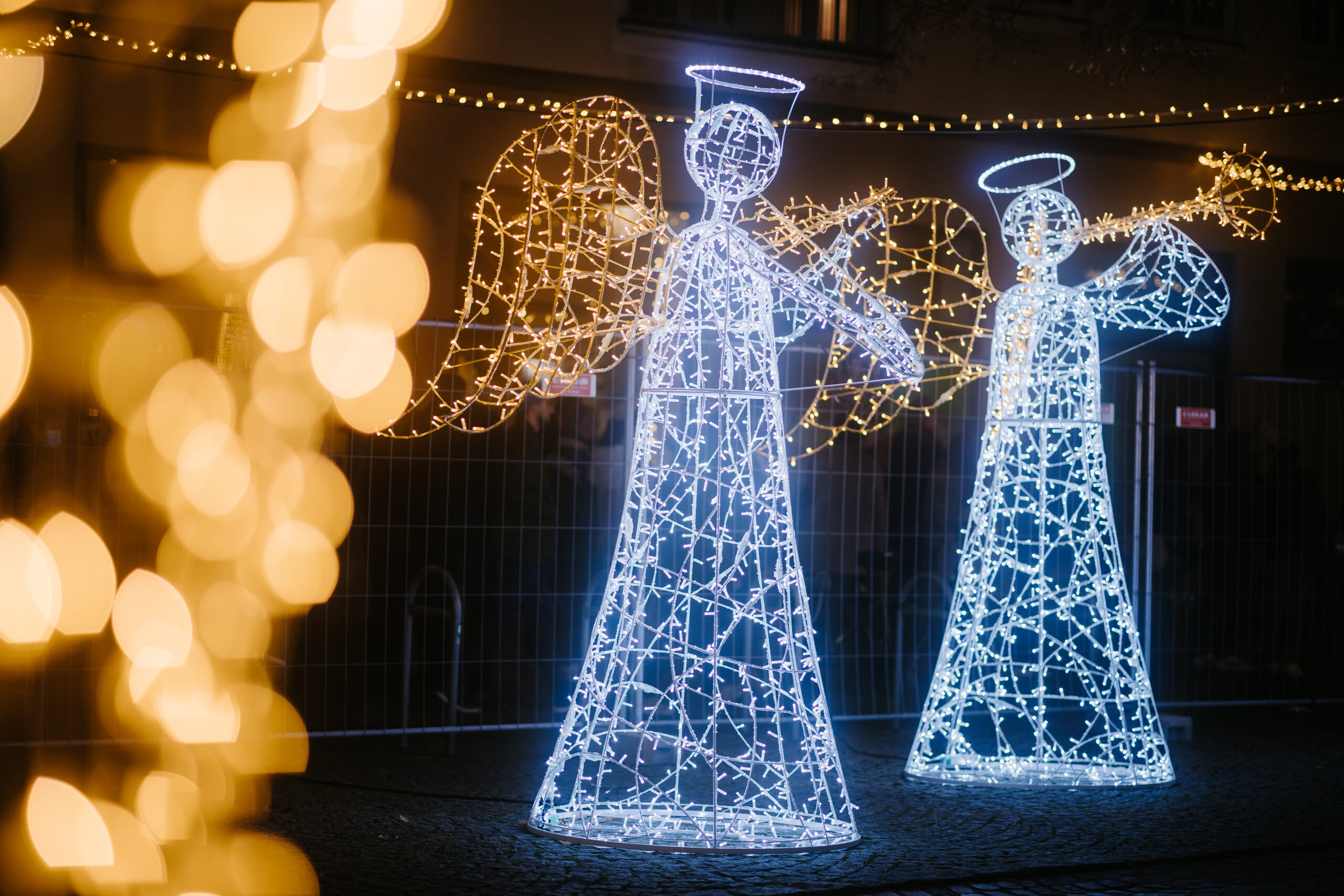 Lichtfiguren auf dem Adventsmarkt Dessau