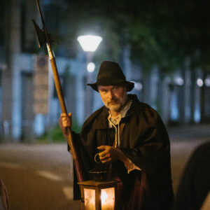 Der Nachtwächter auf Tour durch Dessau