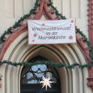 weihnachtsmarkt_in_der_marienkirche