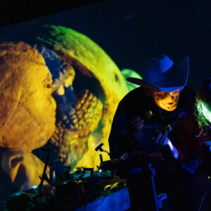 Szenenfoto aus Jurassic Park im Alten Theater Dessau