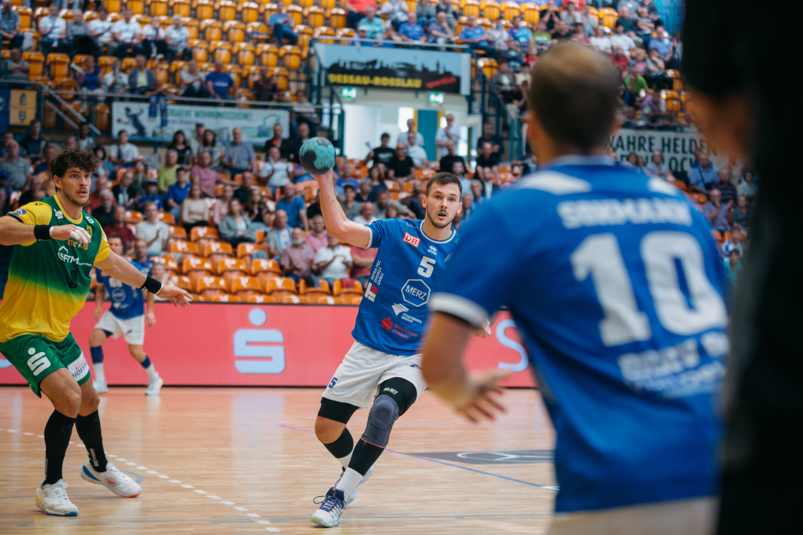 DRHV06 im Spiel in der Anhalt Arena