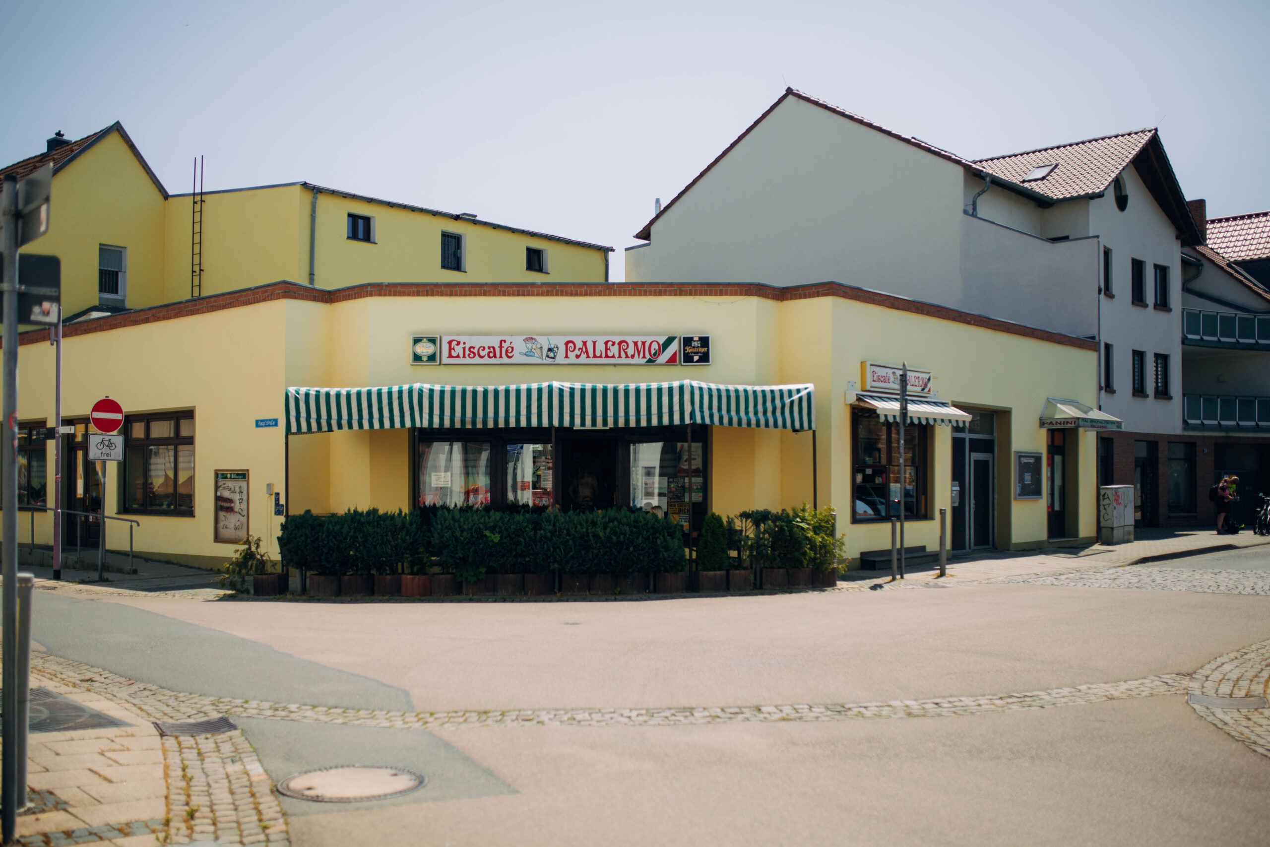 Das Eiscafé Palermo in der Roßlauer Innenstadt.