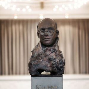 Kurt Weill als Büste