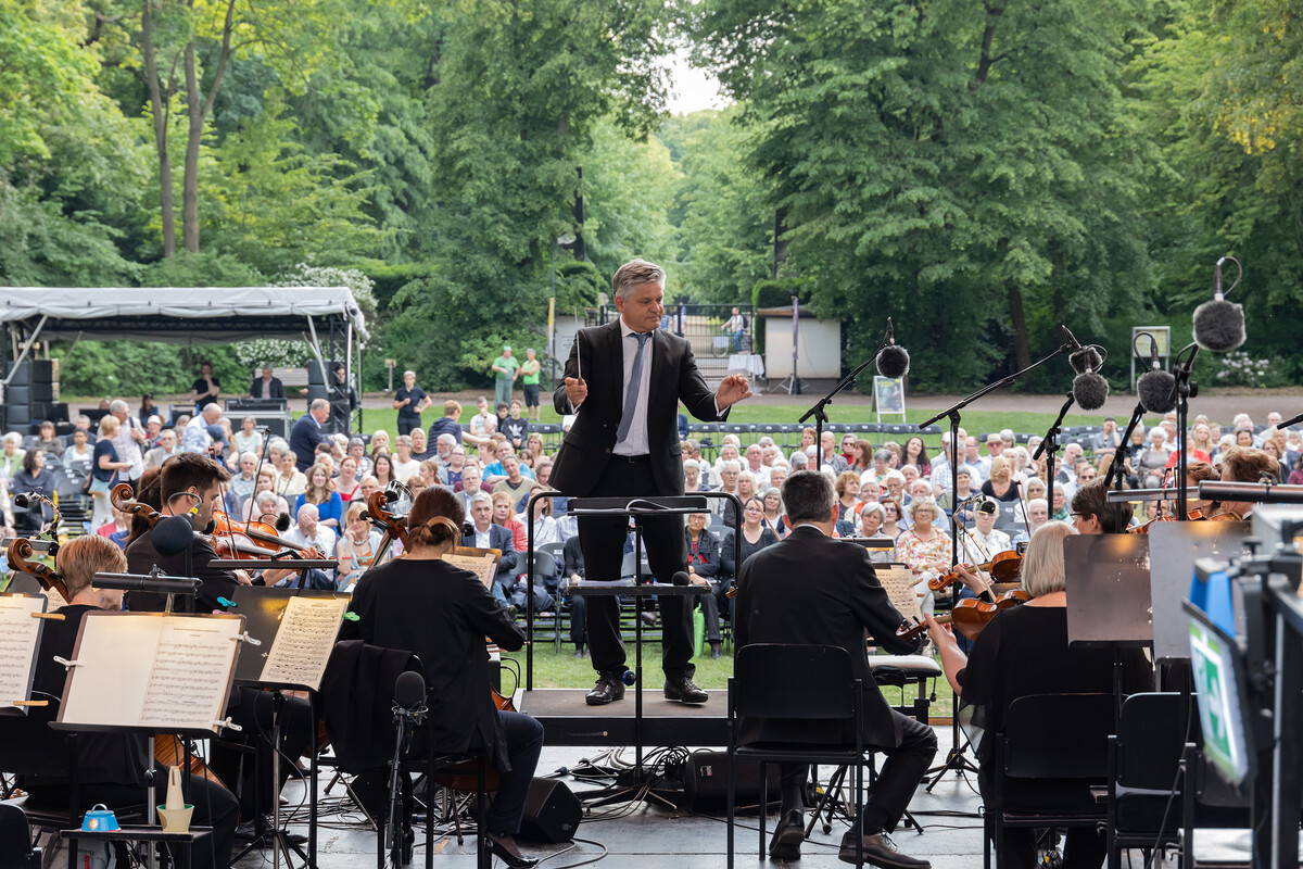 Konzert beim Open Air am Mausoleum im Tierpark Dessau, Foto Claudia Heysel