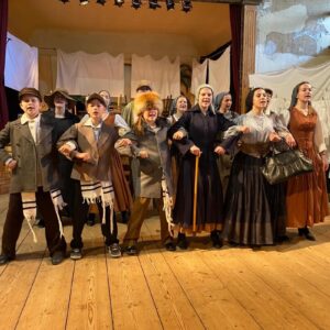 Szenenfoto aus Anatevka im Alten Theater Dessau, Foto Leni Dalichau