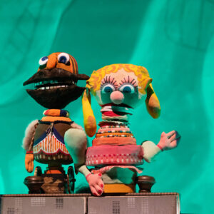 Szenenfoto aus Herr Drossel und Fräulein Bart im Alten Theater Dessau, Foto Claudia Heysel