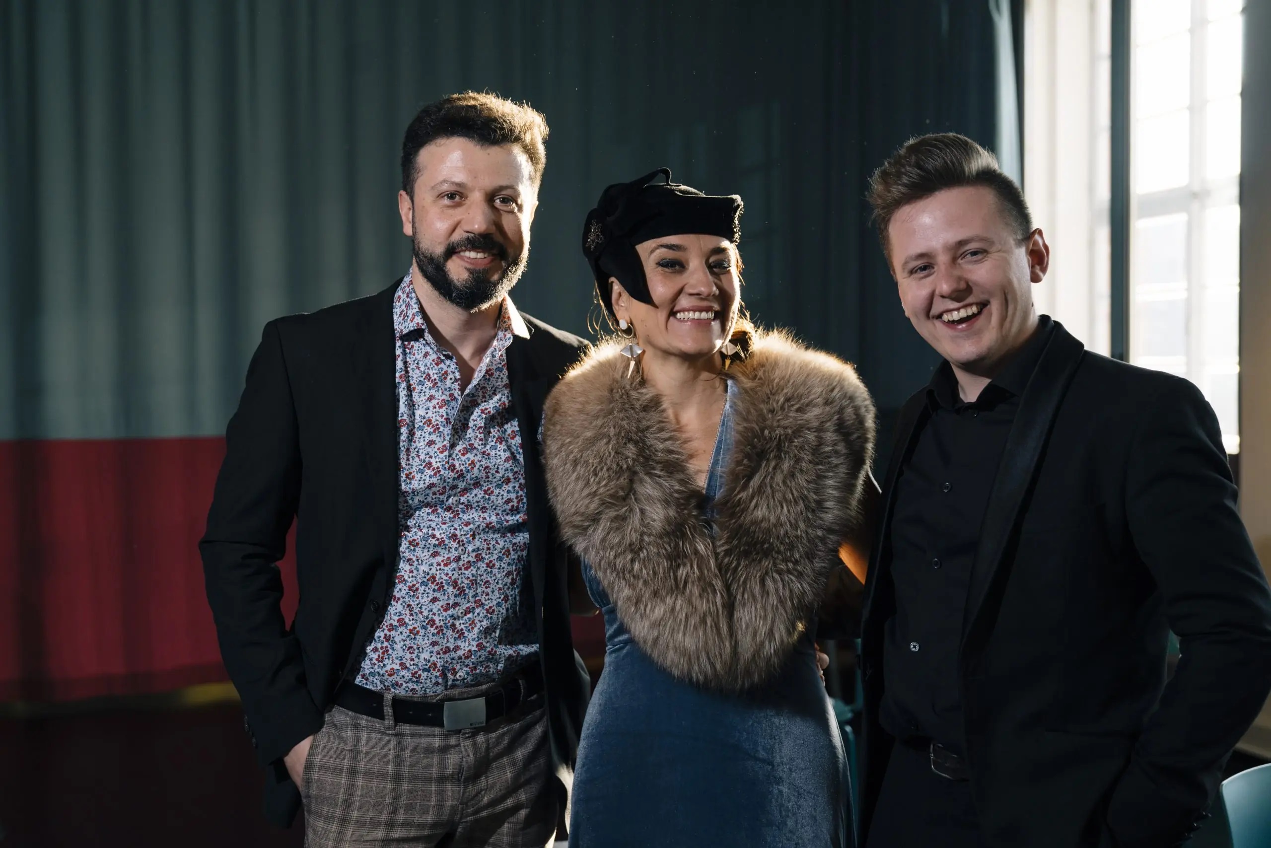 Sängerin Karolina Trybała, Geiger Alexander Bersutsky und Akkordeonist Mateusz Tadeusz Dudek, Foto M. Bader