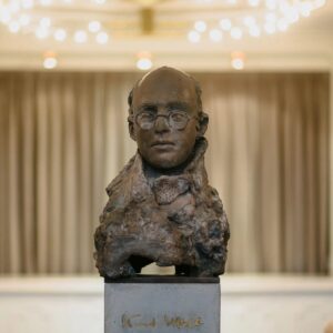 Kurt Weill Statue im Anhaltischen Theater Dessau, Foto KWF 2025