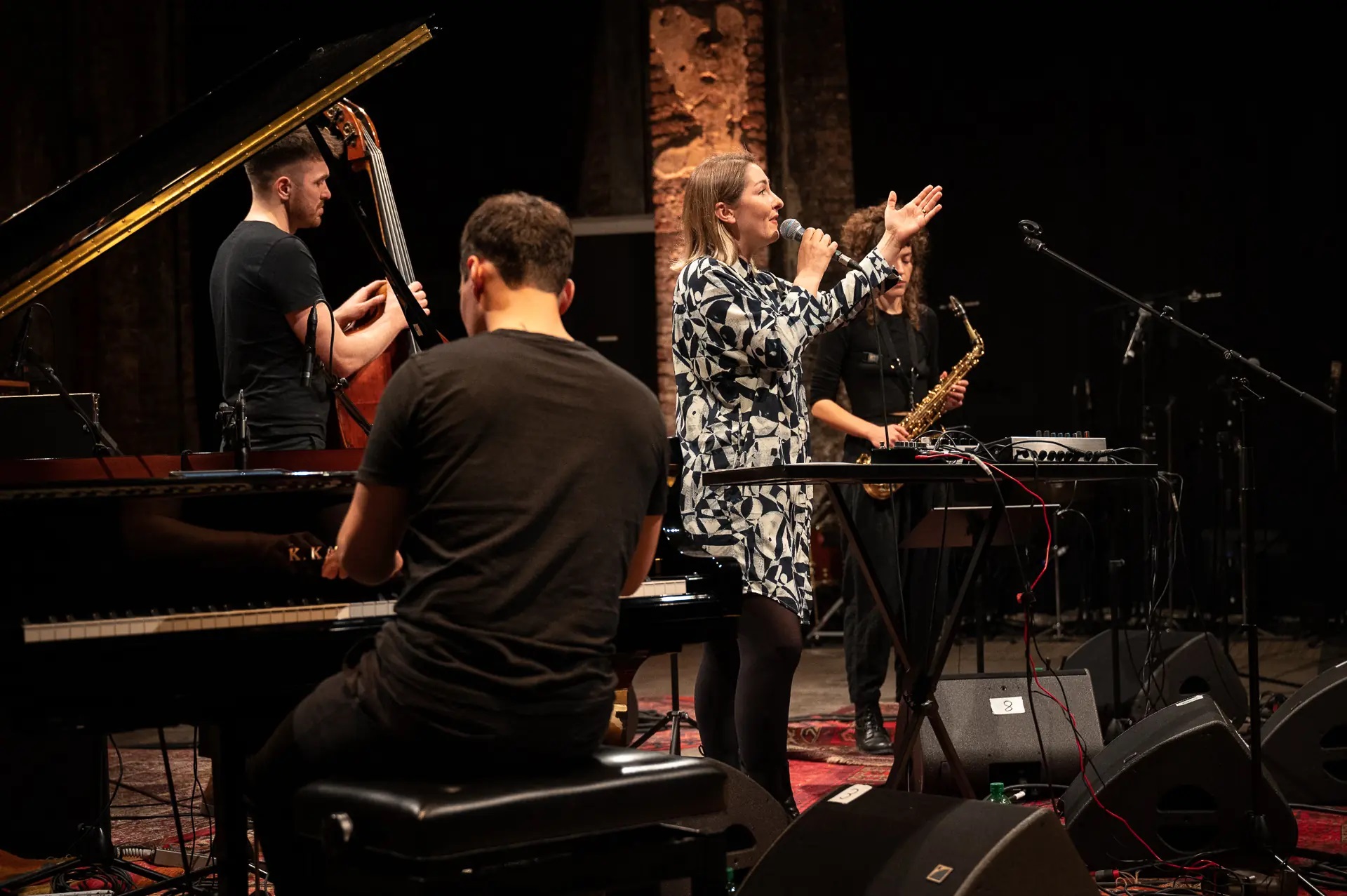 Schattenlichter - Christina Schamei und Band, Foto Andre Symann