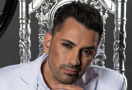 Portrait_DerTeufeltraegtRollstuhl, Tan Caglar, Copyright StefanieSchumacher