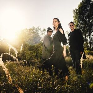 Pressebild Bell Book und Candle, Foto Chris Gonz