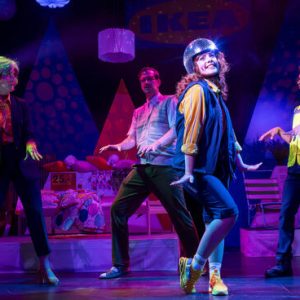 Presssebild ABBA - Waterloo im Bällebad, Foto Markus Breig