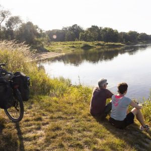 Radfahren an der Elbe
