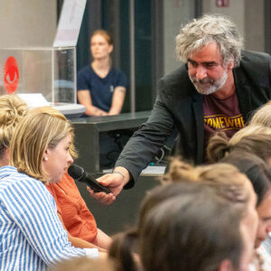 PEN Berlin lädt zu Debatten über Heimat und Demokratie ins Anhaltische Theater ein.