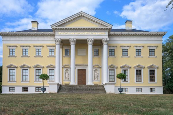 Schloss Wörlitz im UNESCO Weltkulturerbe dem Gartenreich.